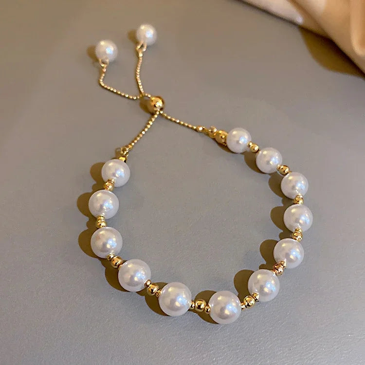 Pearls Knots Bracelet