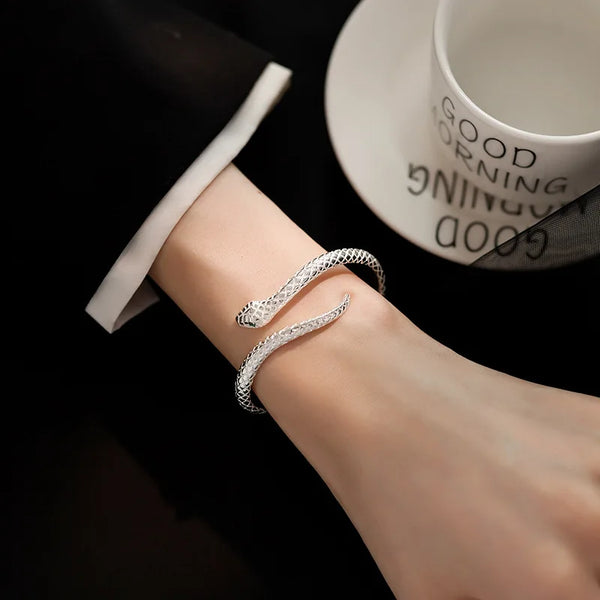 Snake bracelet