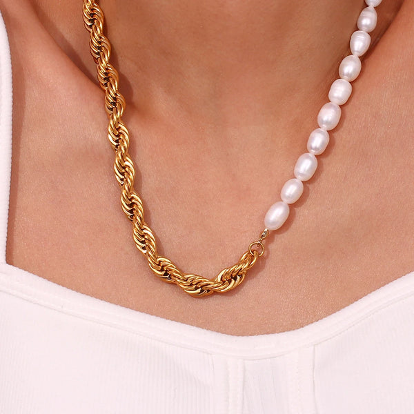 Bold Twisted Necklace